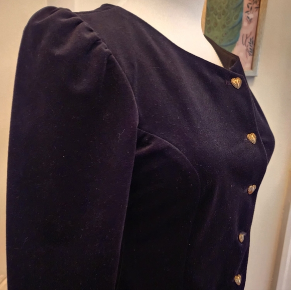 Vintage Picture Me Dress - Picture 2 of 5